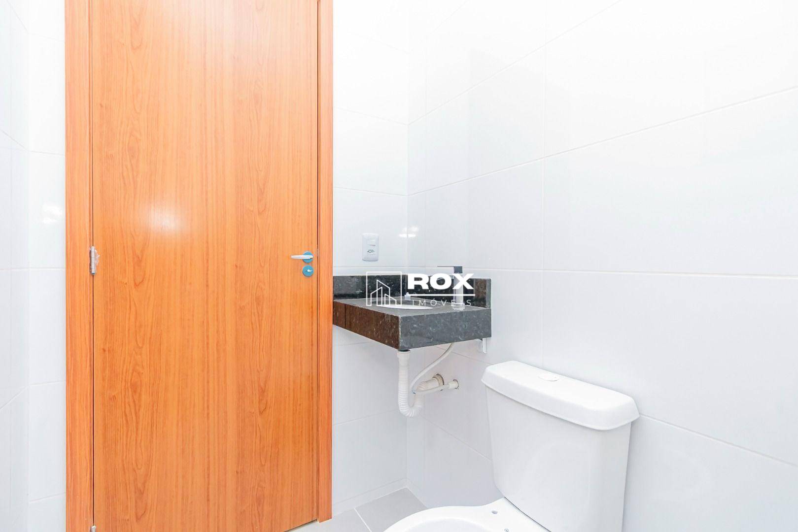 Casa à venda com 3 quartos, 70m² - Foto 8