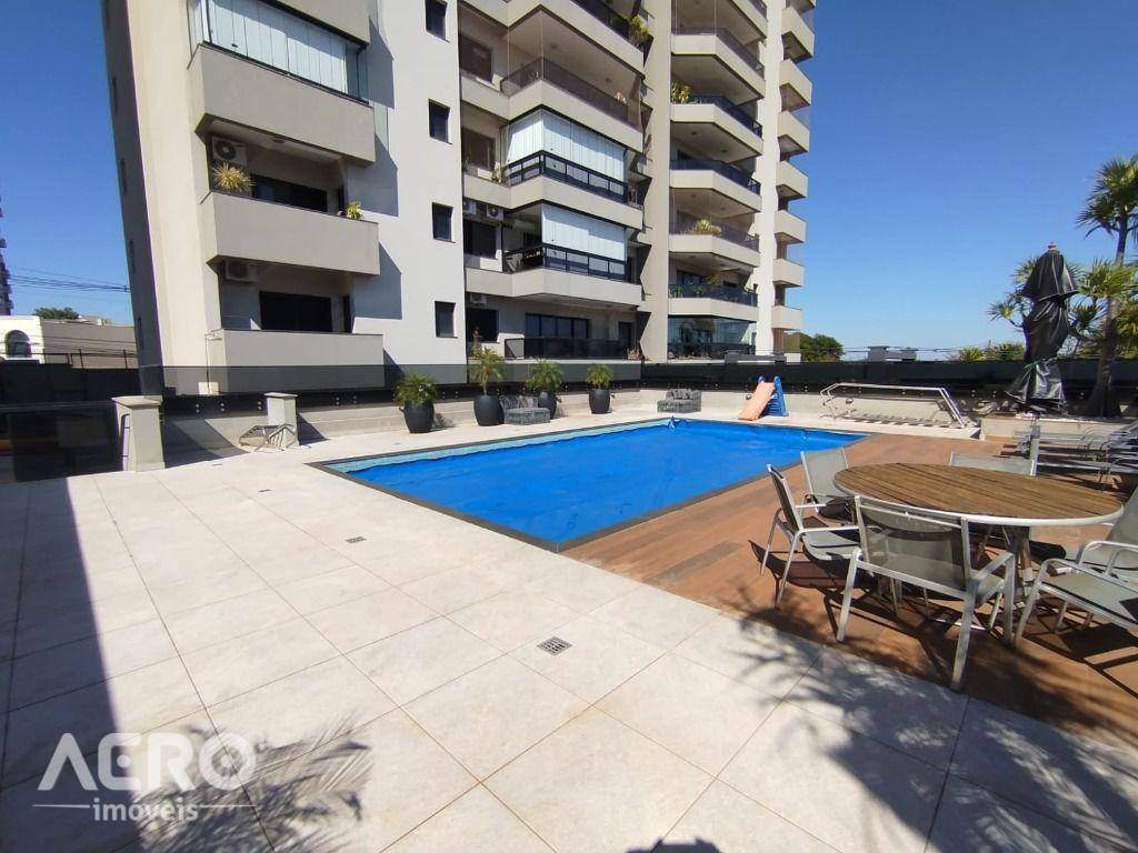 Apartamento para alugar com 3 quartos, 280m² - Foto 5