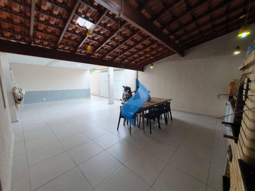 Casa à venda com 4 quartos, 230m² - Foto 39