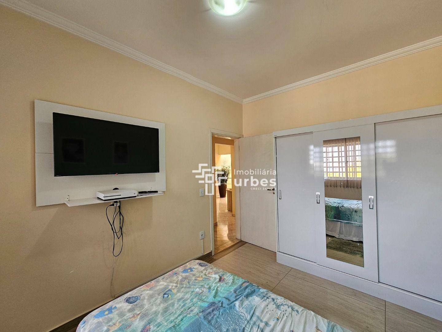 Casa à venda com 3 quartos, 230m² - Foto 35