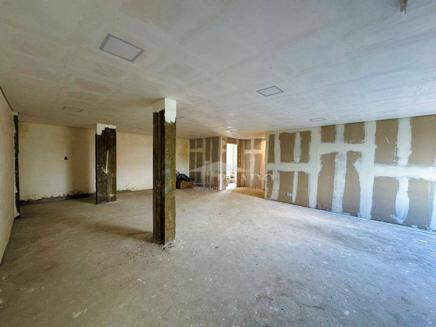 Casa à venda com 4 quartos, 347m² - Foto 41