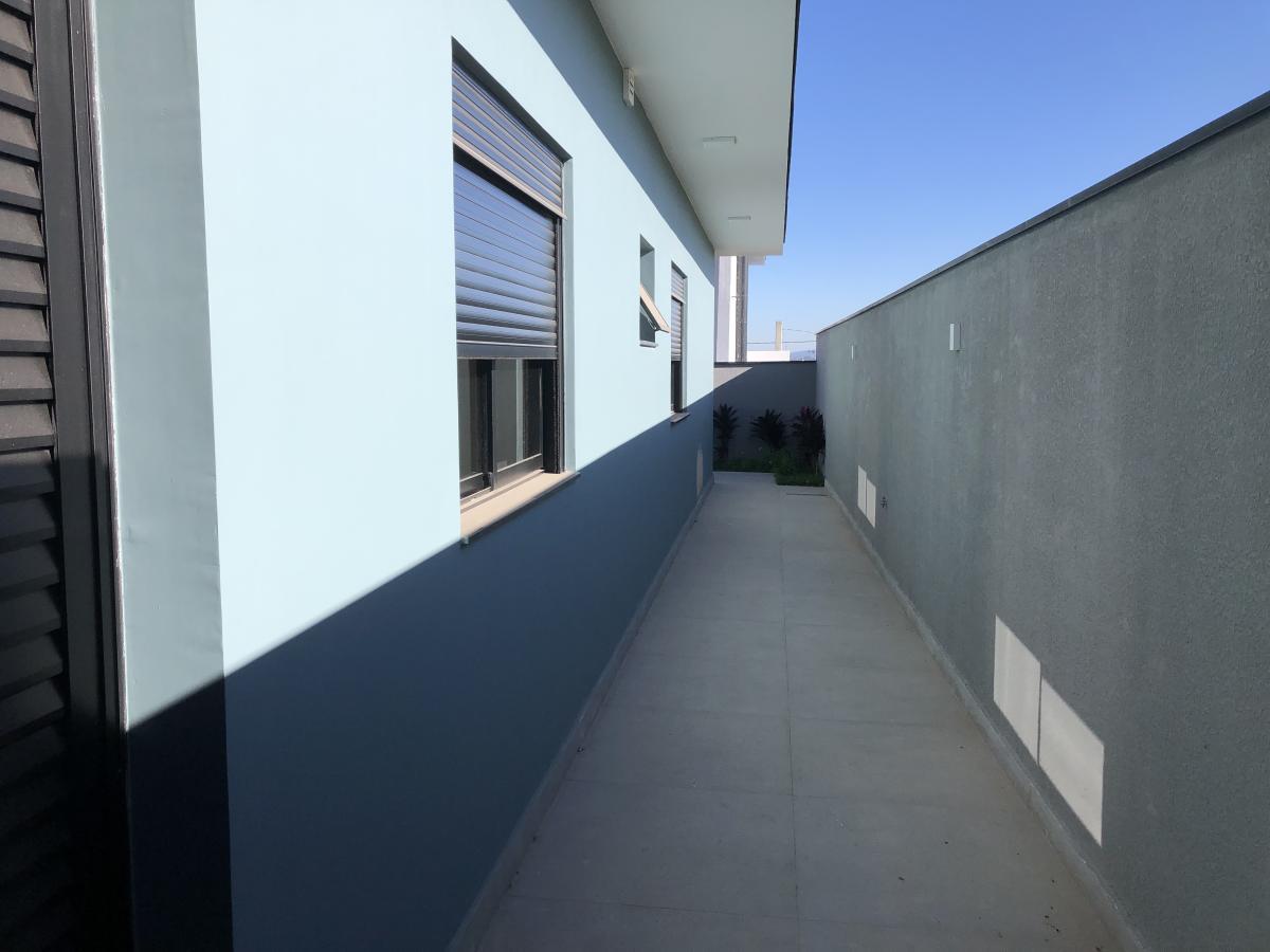 Casa de Condomínio à venda com 3 quartos, 306m² - Foto 24