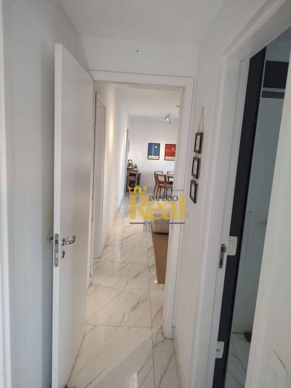 Apartamento à venda com 3 quartos, 159m² - Foto 18