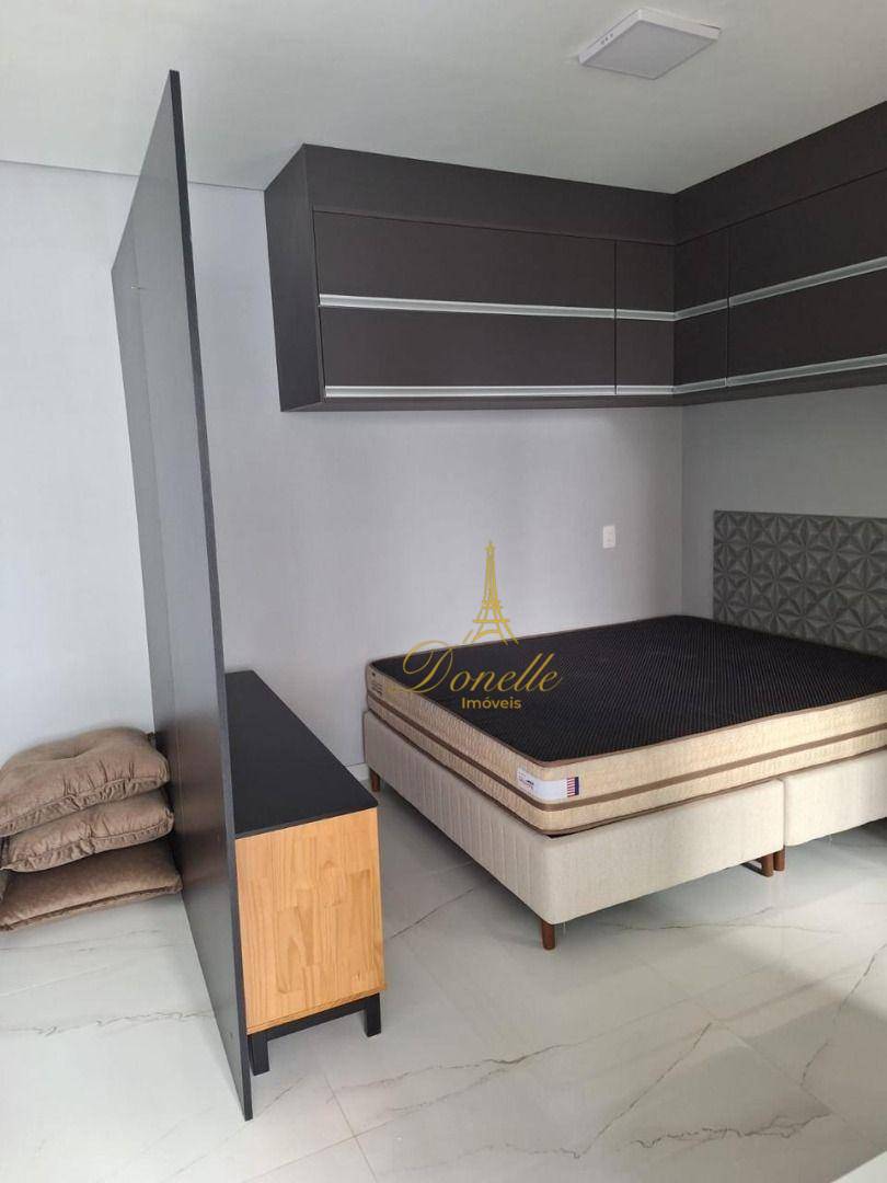 Apartamento para alugar com 1 quarto, 43m² - Foto 15