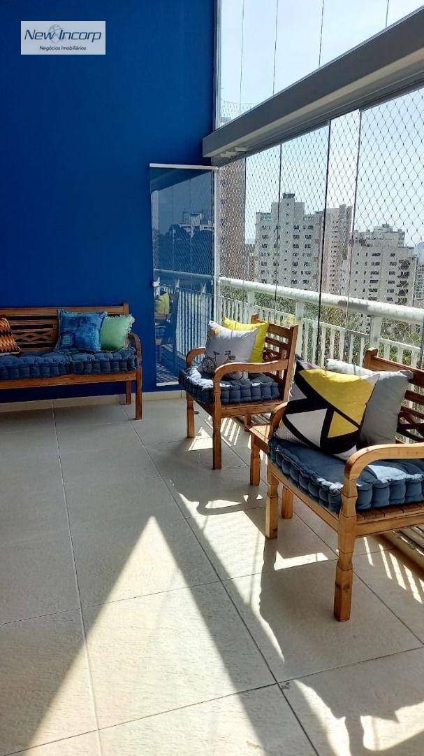 Apartamento à venda com 4 quartos, 238m² - Foto 1