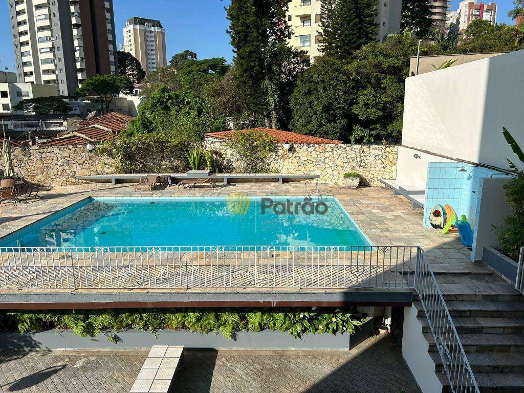 Apartamento à venda com 3 quartos, 147m² - Foto 13