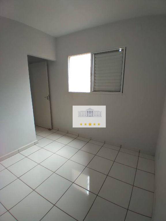 Apartamento à venda com 2 quartos, 56m² - Foto 2