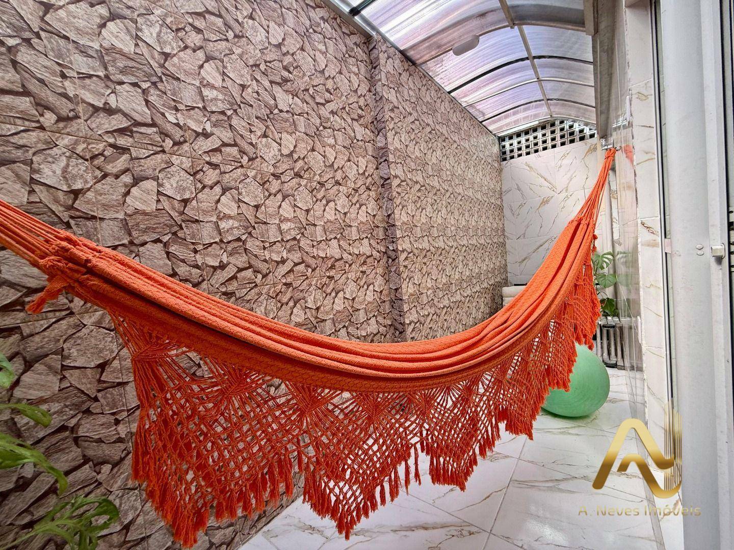 Casa à venda com 3 quartos, 230m² - Foto 14