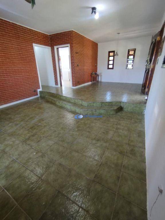 Chácara à venda com 7 quartos, 298m² - Foto 9