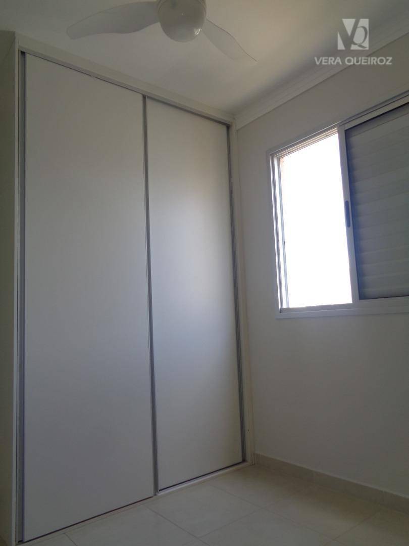 Apartamento à venda com 3 quartos, 65m² - Foto 12