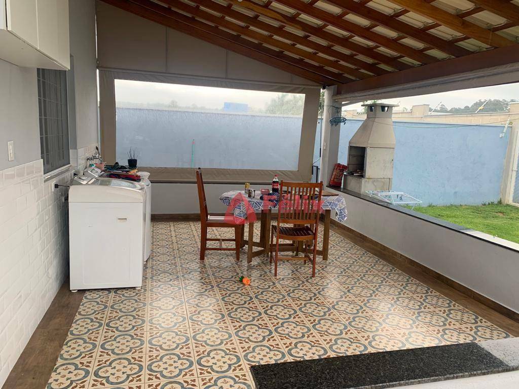 Sobrado à venda com 3 quartos, 252m² - Foto 11