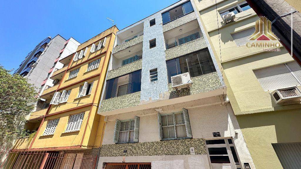 Apartamento à venda com 2 quartos, 62m² - Foto 1