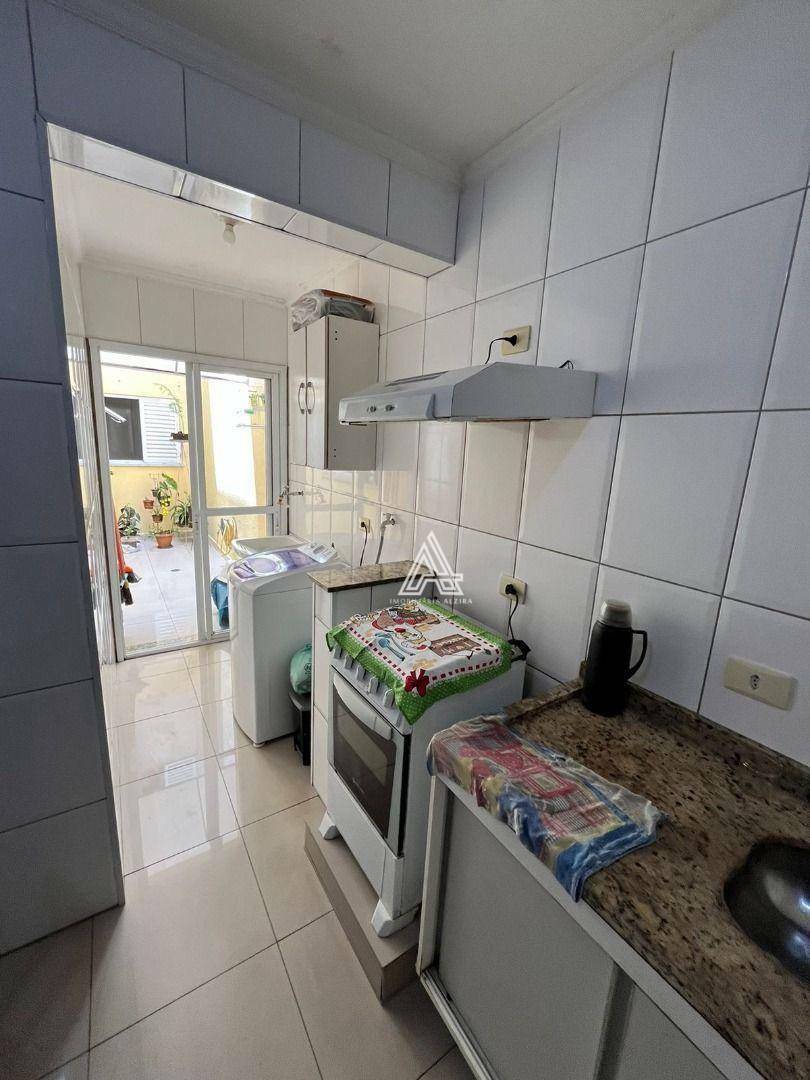 Apartamento à venda com 2 quartos, 67m² - Foto 19