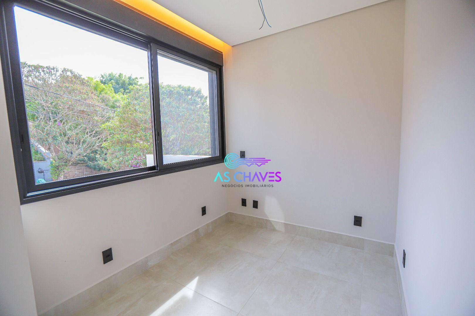 Casa de Condomínio à venda com 4 quartos, 380m² - Foto 15