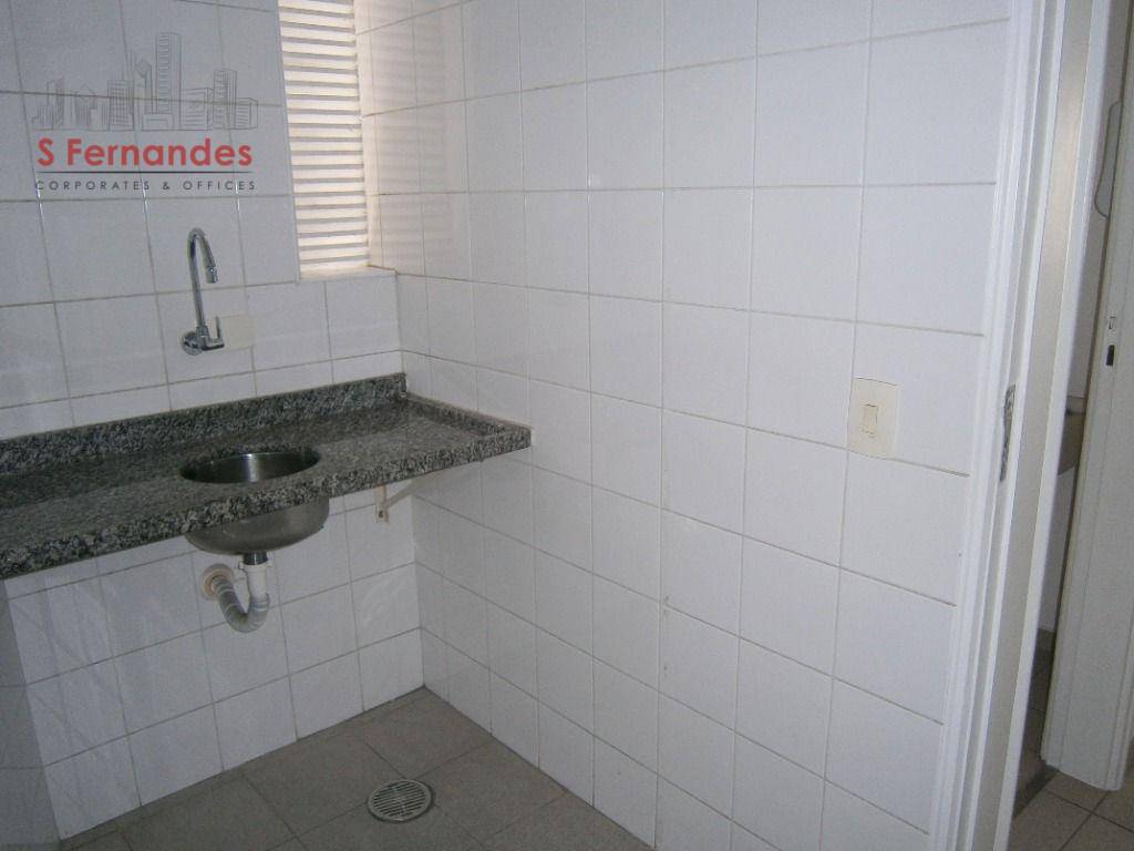 Conjunto Comercial-Sala para alugar, 184m² - Foto 15