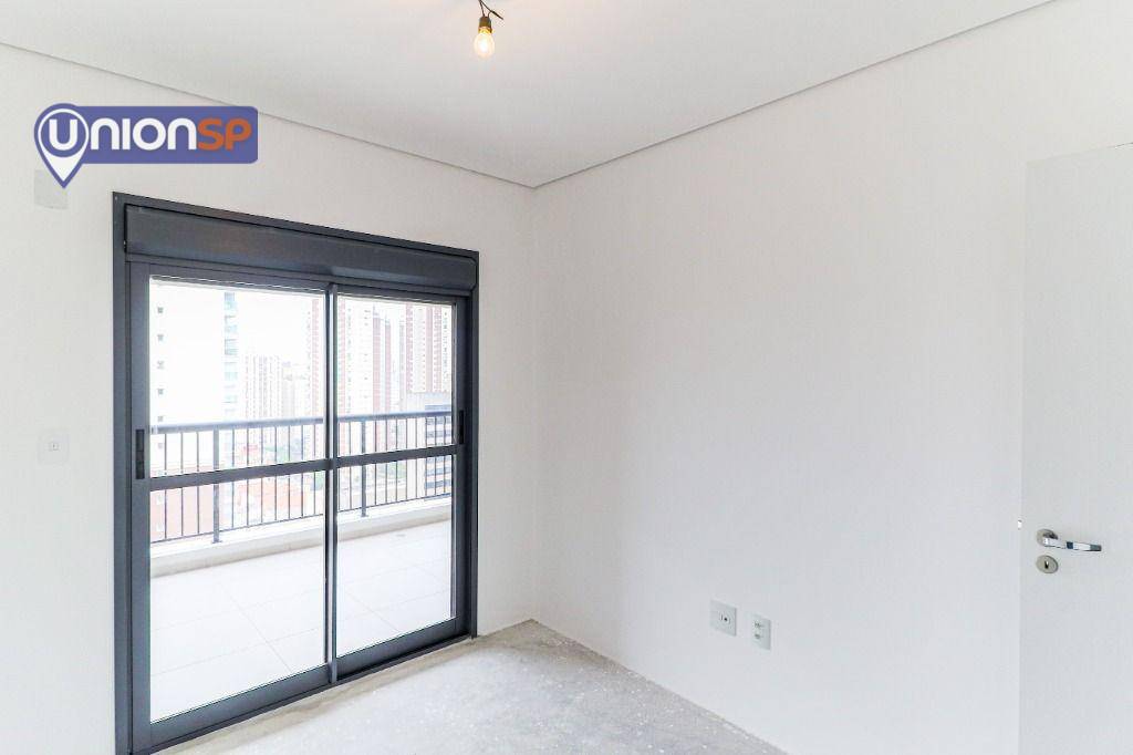 Apartamento à venda com 1 quarto, 42m² - Foto 18