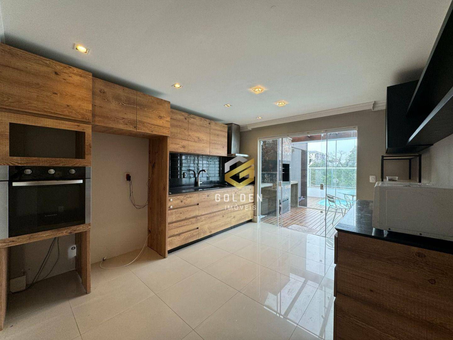 Sobrado à venda com 3 quartos, 180m² - Foto 8