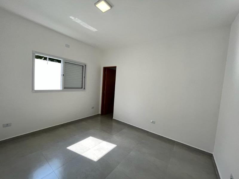 Casa à venda com 3 quartos, 306m² - Foto 13