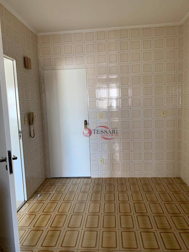 Apartamento à venda com 3 quartos, 128m² - Foto 6