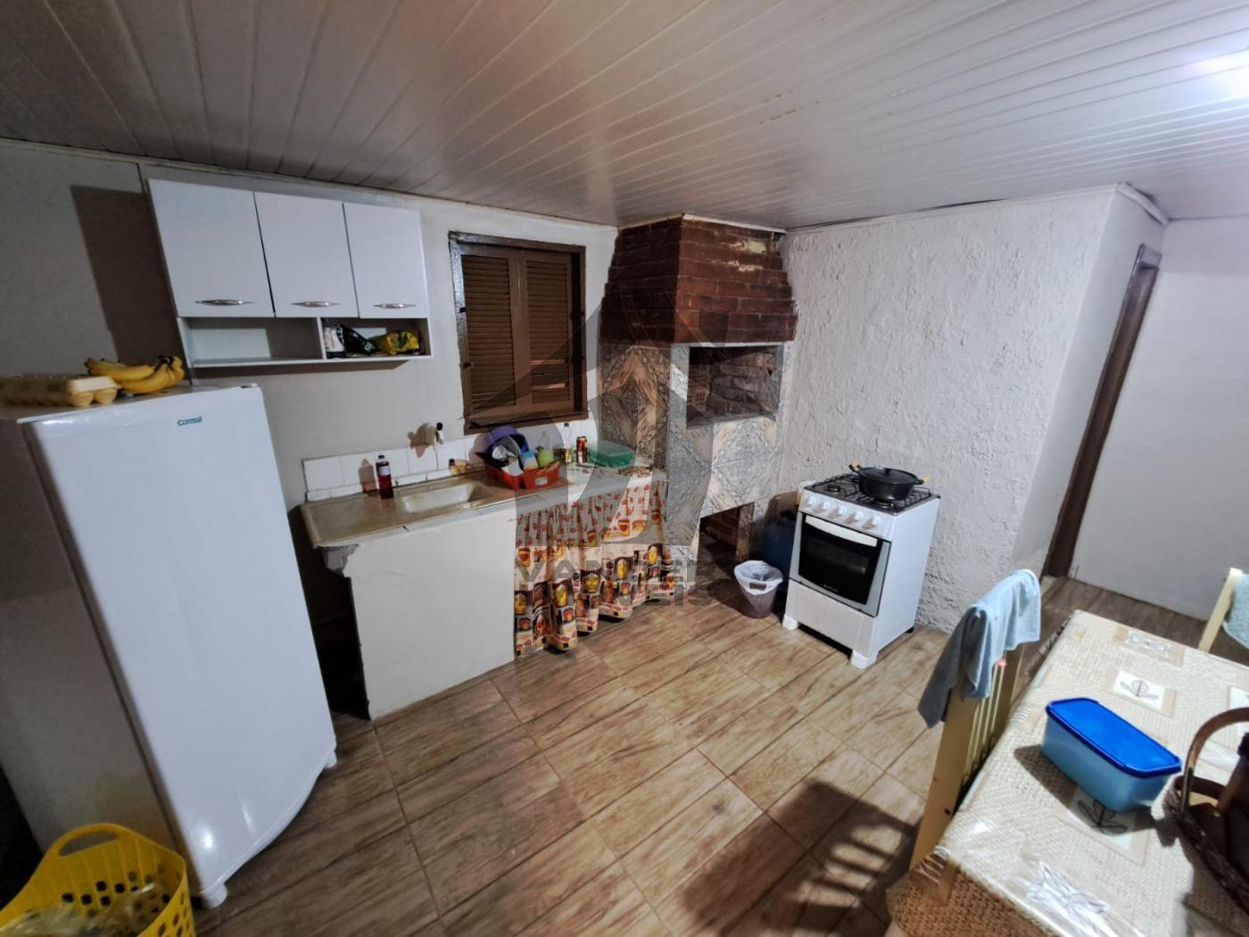 Casa à venda com 4 quartos, 130m² - Foto 11