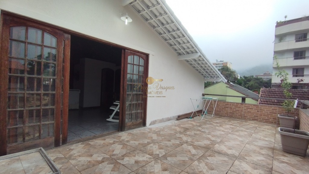 Casa de Condomínio à venda com 5 quartos, 247m² - Foto 36