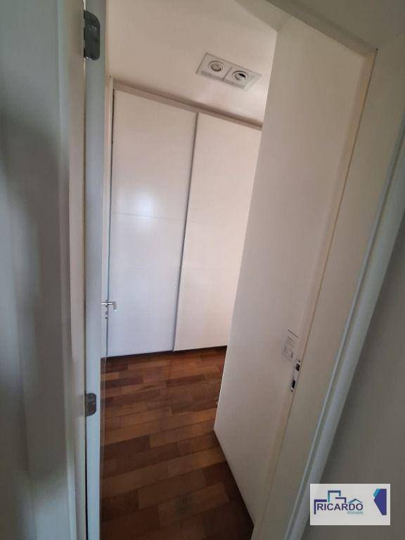 Apartamento à venda com 4 quartos, 180m² - Foto 15