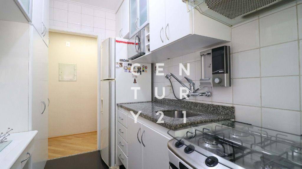 Apartamento à venda com 3 quartos, 67m² - Foto 17