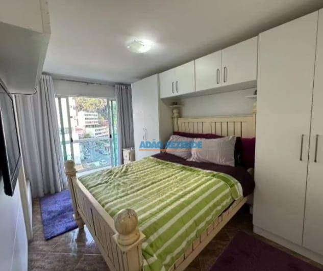 Apartamento à venda com 3 quartos, 142m² - Foto 9