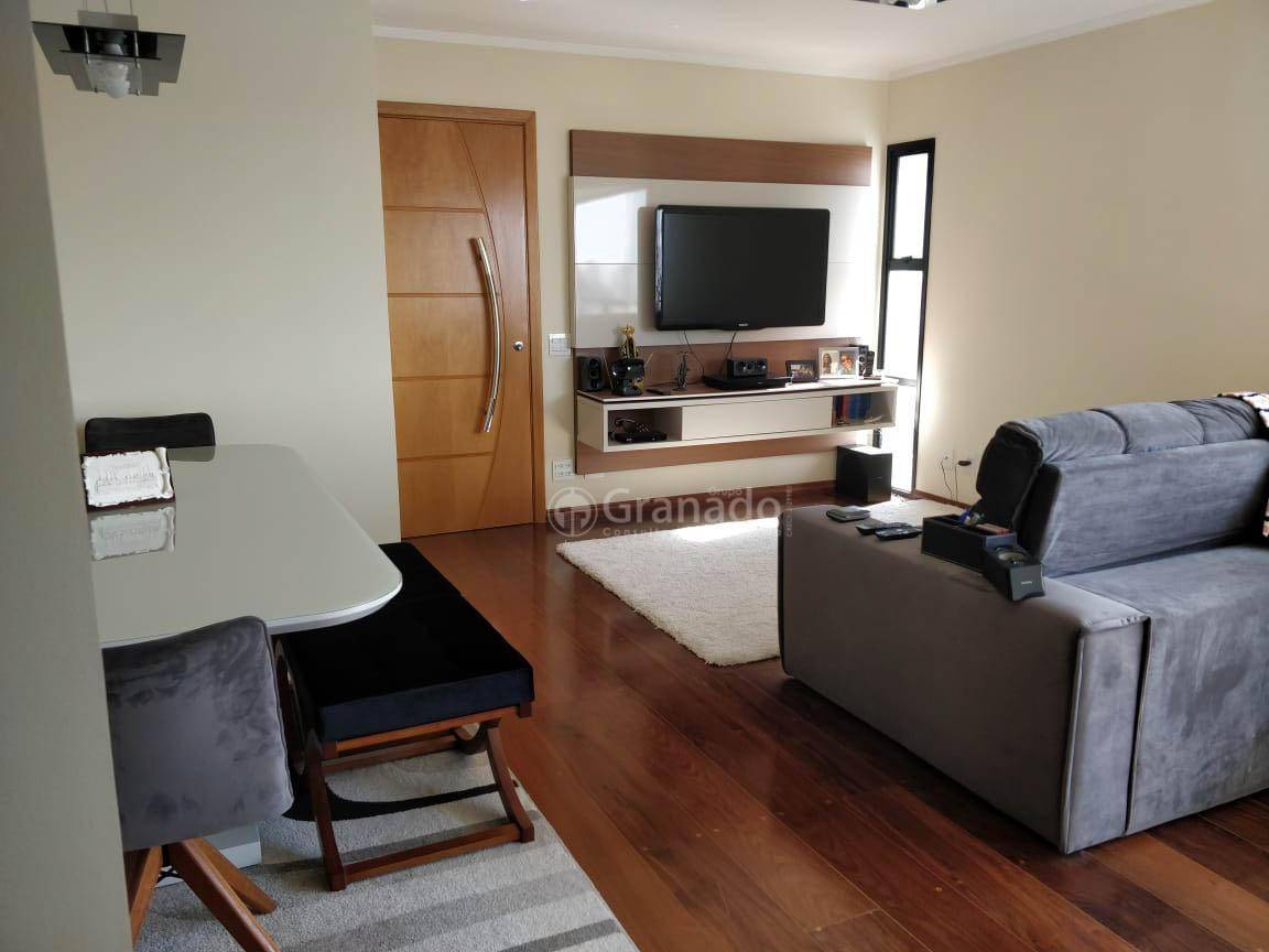 Apartamento à venda com 3 quartos, 96m² - Foto 1