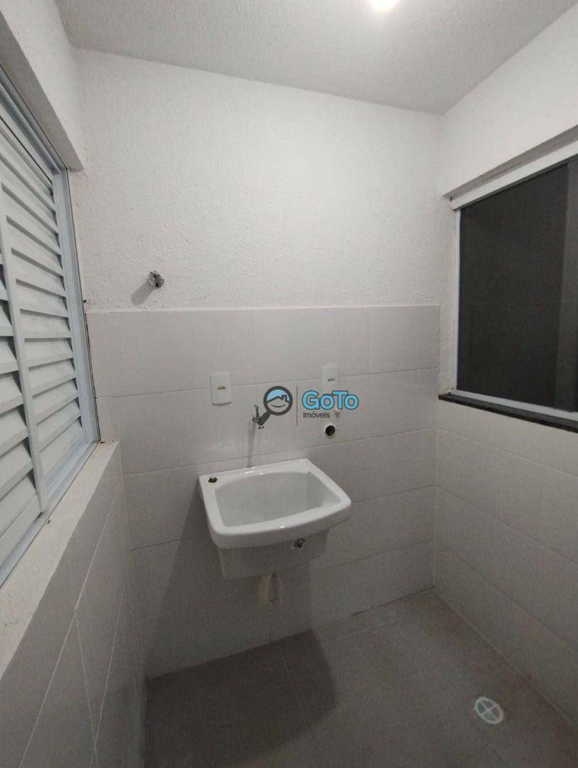 Apartamento à venda com 2 quartos, 40m² - Foto 6