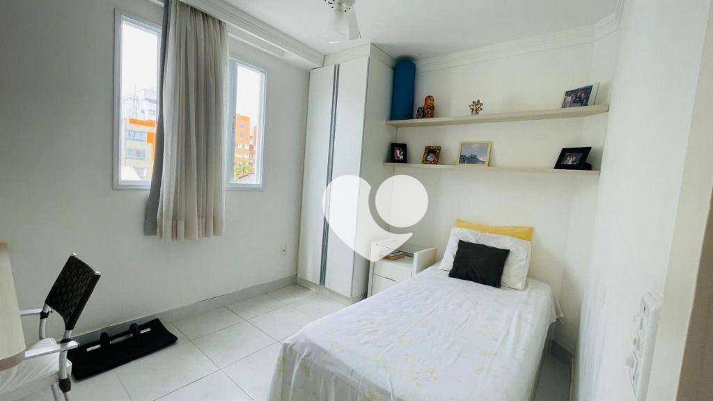 Apartamento à venda com 3 quartos, 112m² - Foto 8