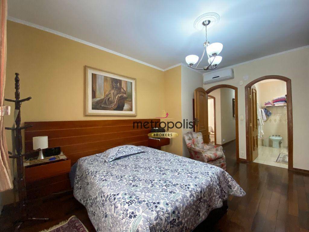 Casa à venda com 4 quartos, 300m² - Foto 46