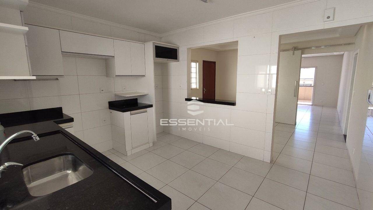 Apartamento à venda com 3 quartos, 132m² - Foto 22