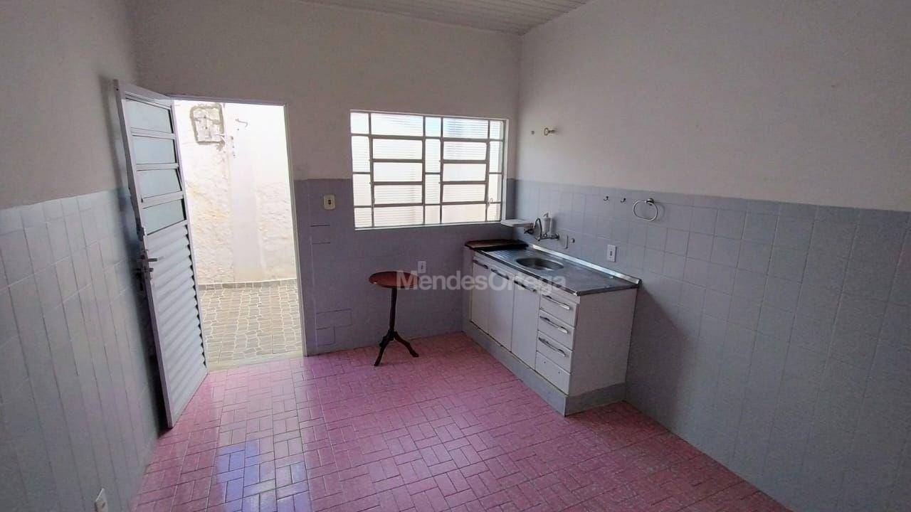 Casa à venda com 3 quartos, 143m² - Foto 19