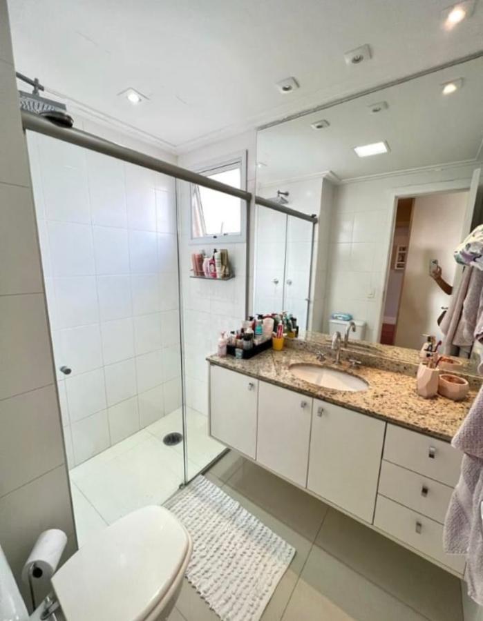 Apartamento à venda com 2 quartos, 82m² - Foto 11