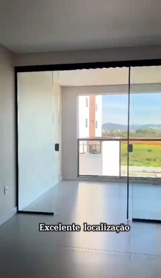 Apartamento à venda com 2 quartos, 73m² - Foto 3