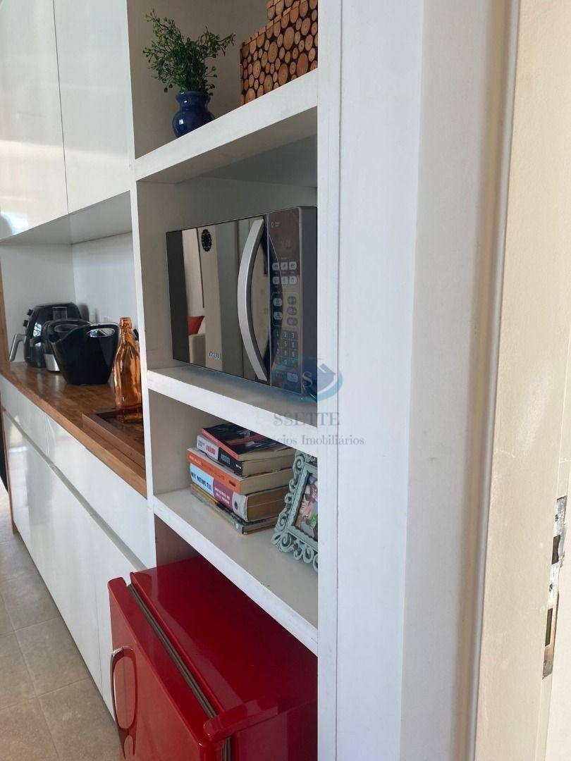 Apartamento para alugar com 2 quartos, 112m² - Foto 7