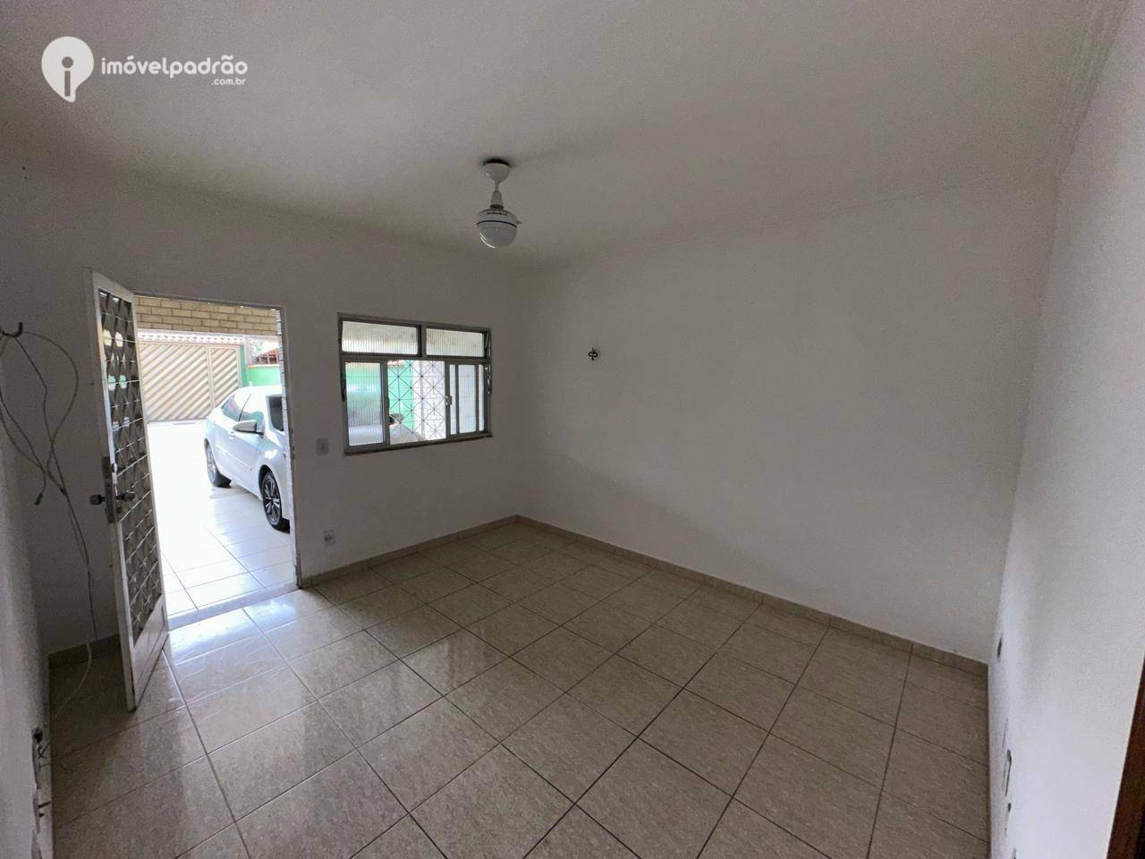 Casa à venda com 3 quartos, 150m² - Foto 14