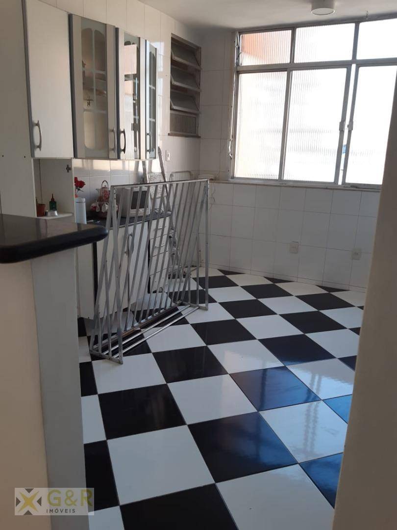 Apartamento à venda com 3 quartos, 82m² - Foto 12