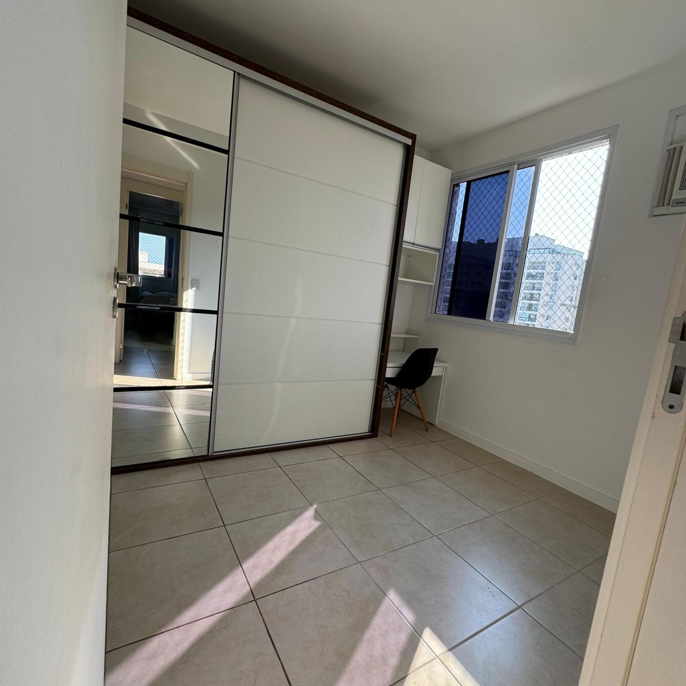 Apartamento à venda com 3 quartos, 89m² - Foto 26