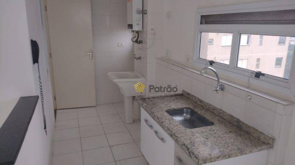 Apartamento à venda com 3 quartos, 60m² - Foto 14