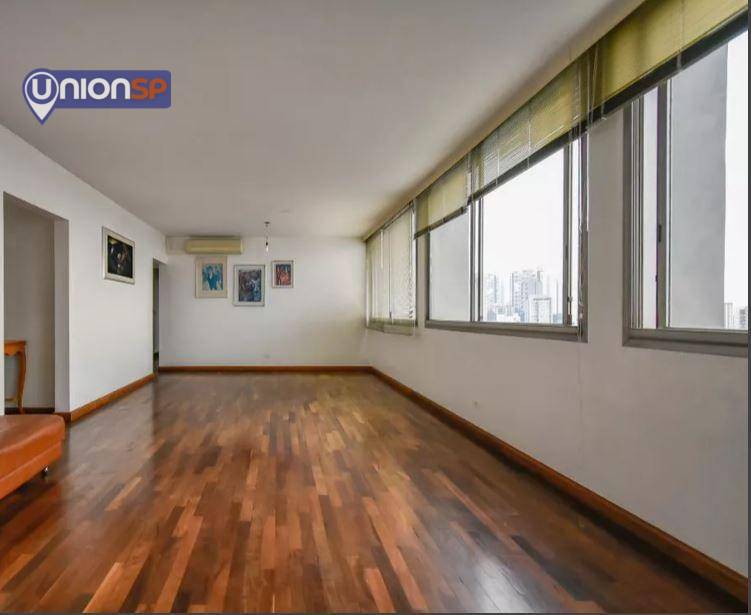 Apartamento à venda com 3 quartos, 140m² - Foto 1