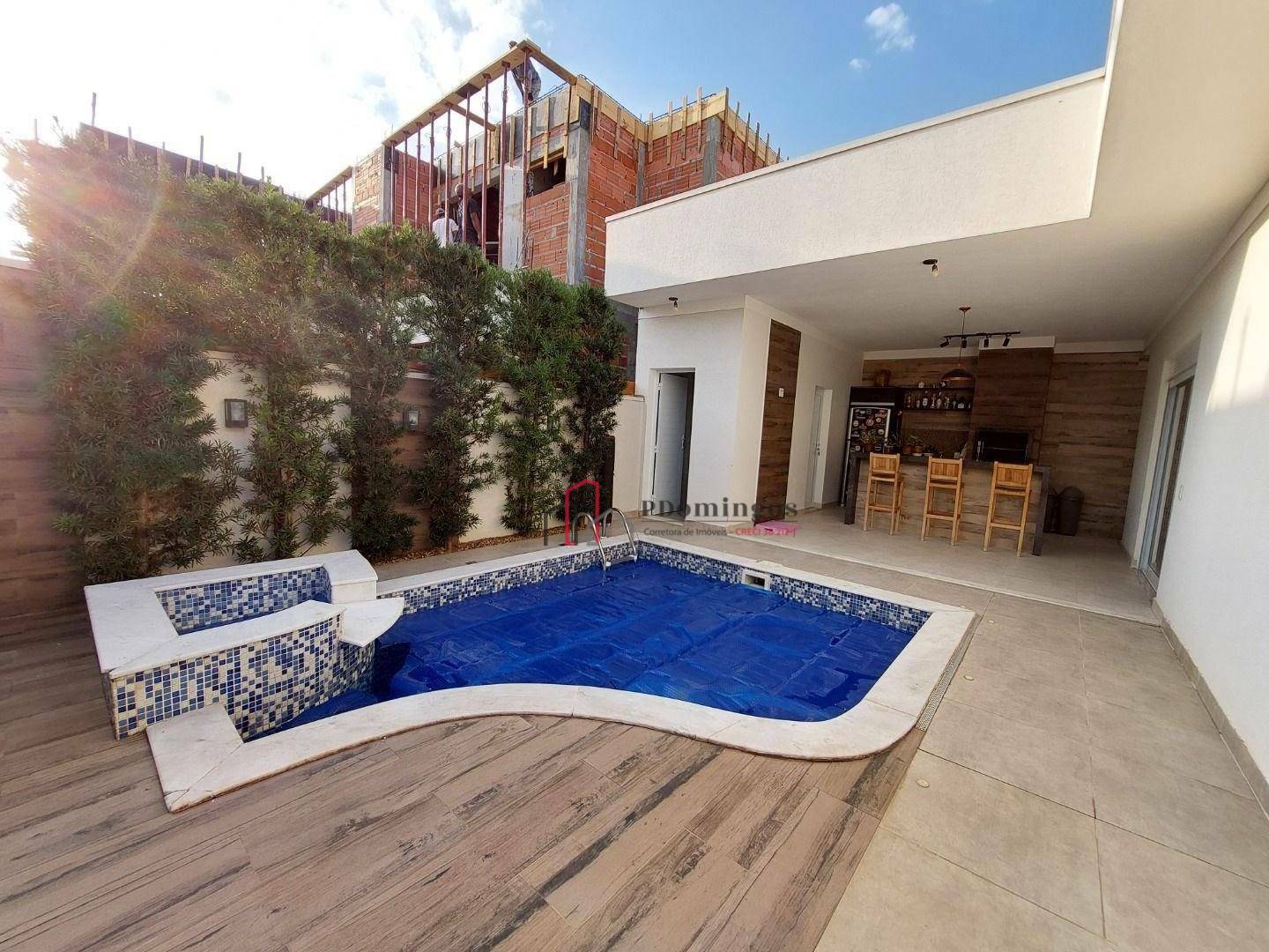 Casa de Condomínio à venda com 3 quartos, 201m² - Foto 5