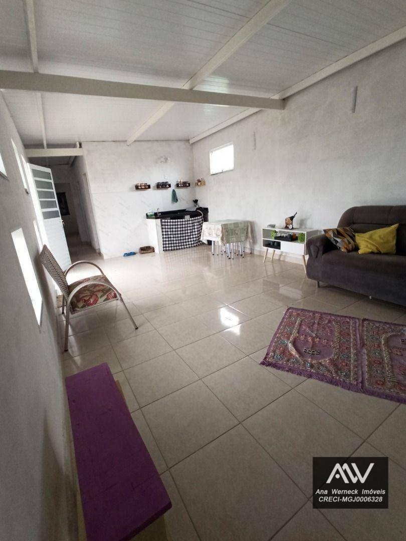 Chácara à venda com 2 quartos, 105m² - Foto 8