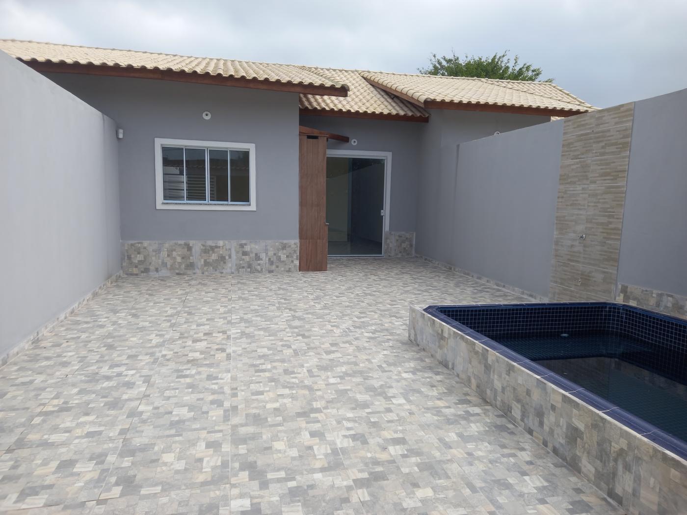 Casa à venda com 2 quartos, 125m² - Foto 1