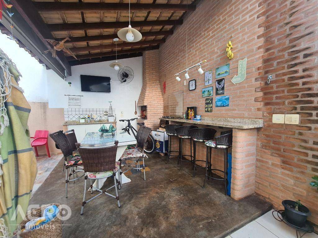 Casa de Condomínio à venda com 3 quartos, 148m² - Foto 25