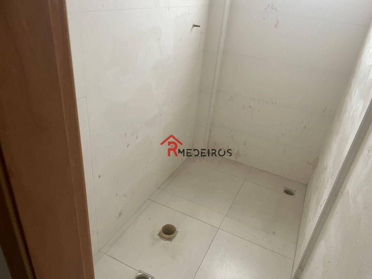 Apartamento à venda com 2 quartos, 77m² - Foto 16