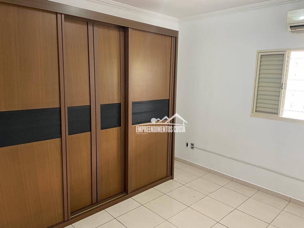 Casa à venda com 2 quartos, 127m² - Foto 14