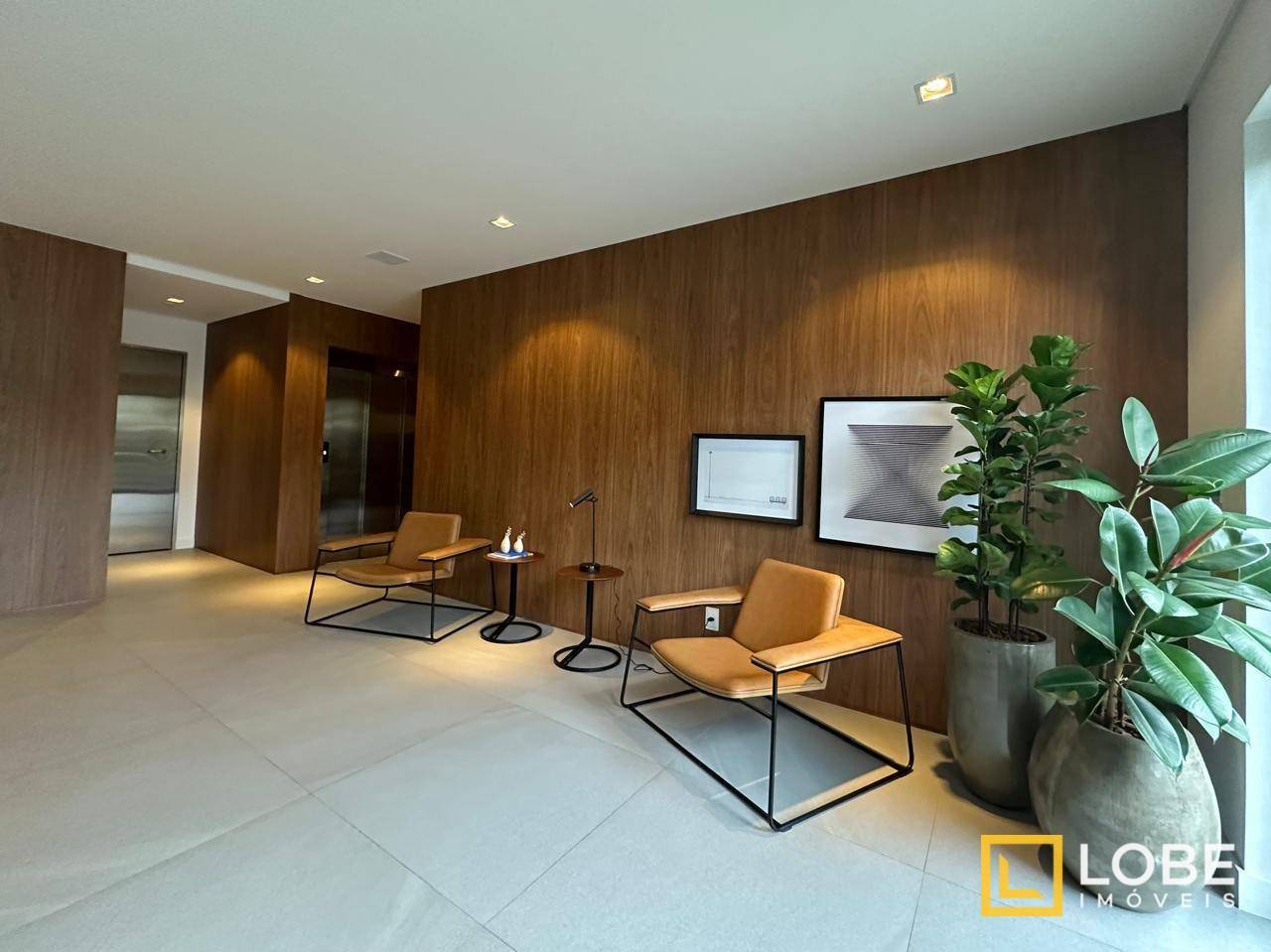 Apartamento, 3 quartos, 154 m² - Foto 2