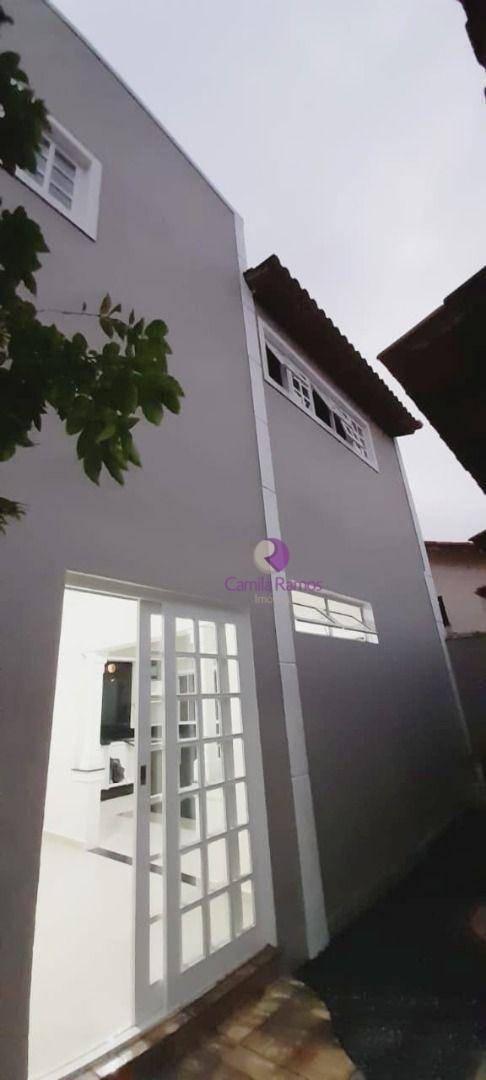 Sobrado à venda com 4 quartos, 263M2 - Foto 2